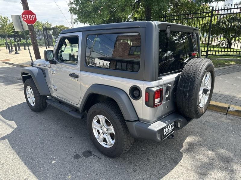 Jeep Wrangler Sport 4WD 2020