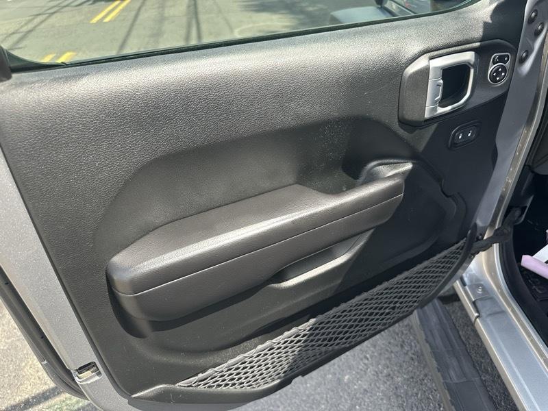 Jeep Wrangler Sport 4WD 2020