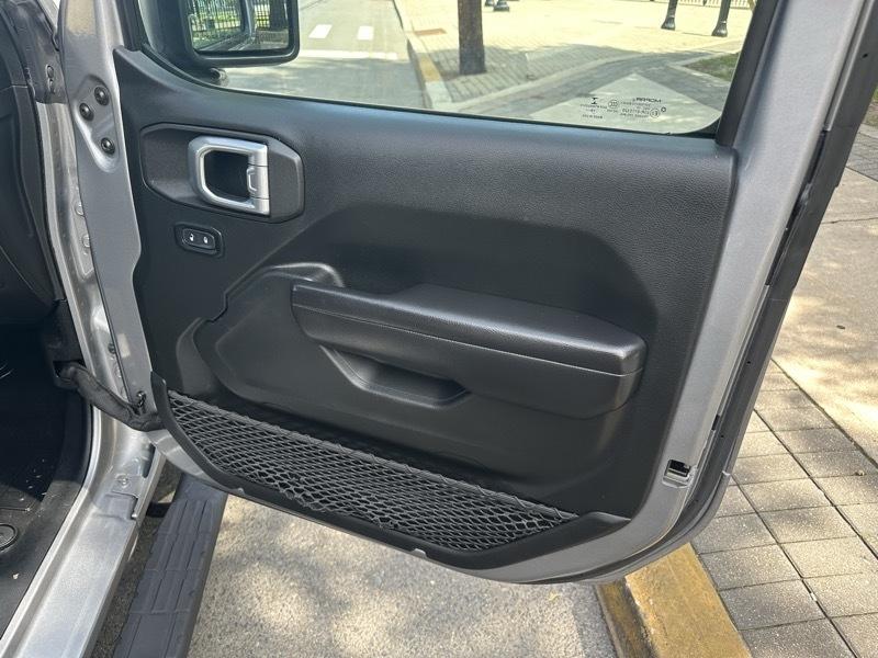 Jeep Wrangler Sport 4WD 2020