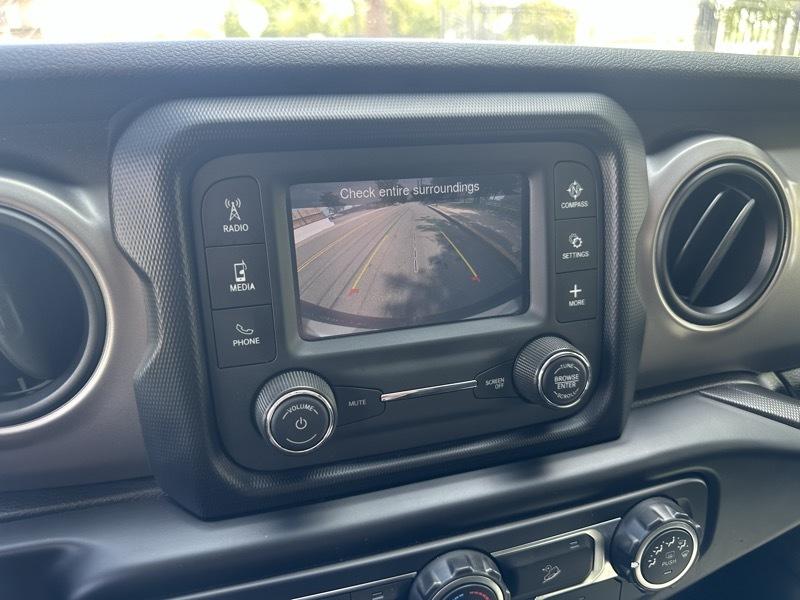 Jeep Wrangler Sport 4WD 2020