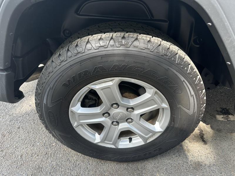 Jeep Wrangler Sport 4WD 2020