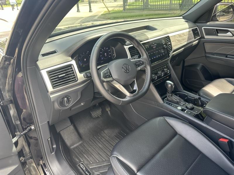Volkswagen Atlas Cross Sport SE w/Technology 4MOTION 2023