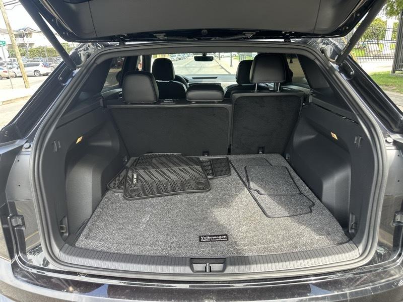 Volkswagen Atlas Cross Sport SE w/Technology 4MOTION 2023