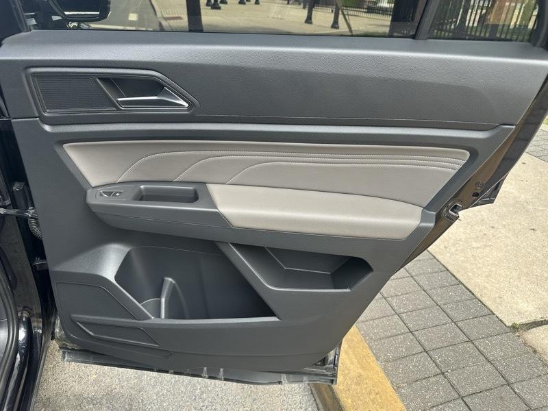 Volkswagen Atlas Cross Sport SE w/Technology 4MOTION 2023