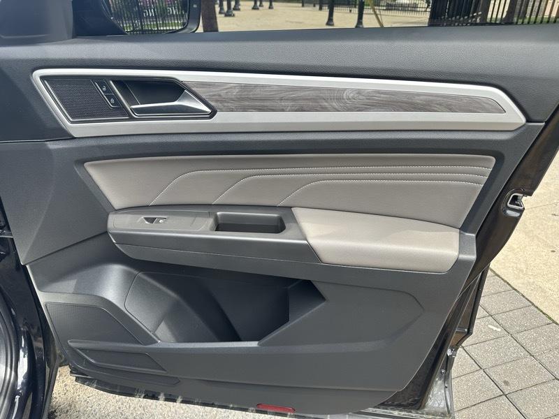 Volkswagen Atlas Cross Sport SE w/Technology 4MOTION 2023