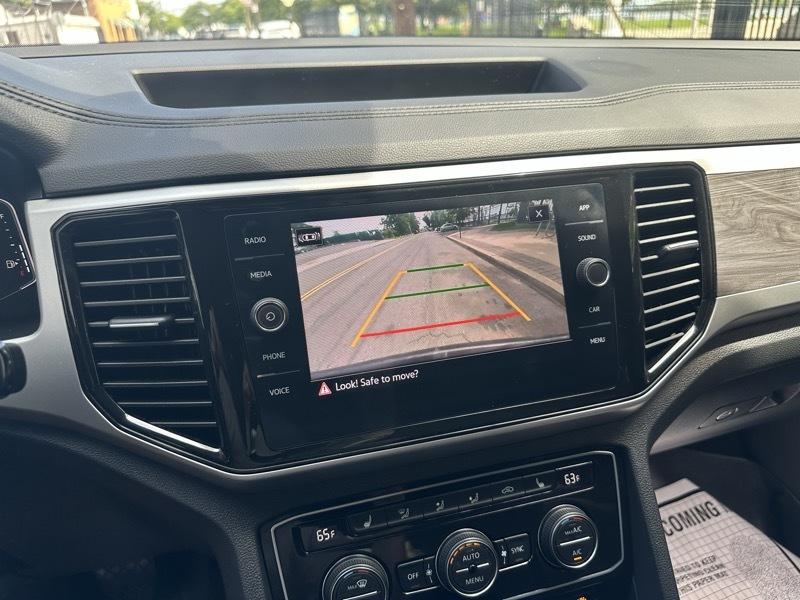 Volkswagen Atlas Cross Sport SE w/Technology 4MOTION 2023