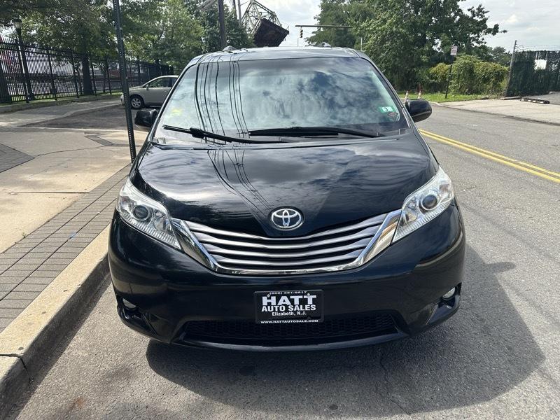 Toyota Sienna  2015