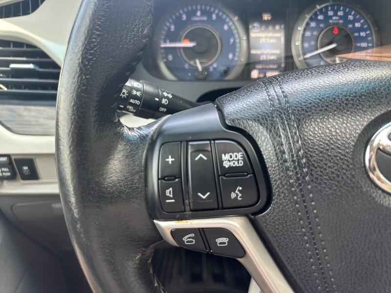 Toyota Sienna  2015