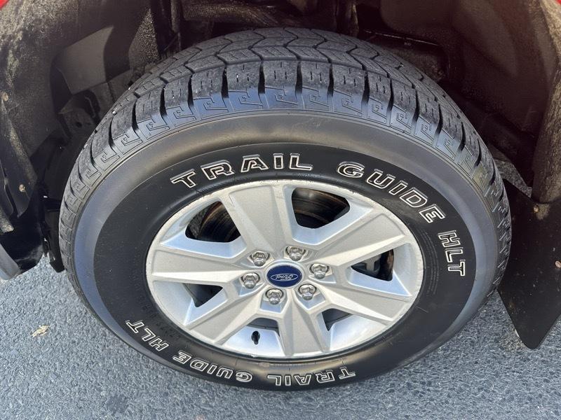 Ford F-150 XLT 8-ft. Bed 4WD 2016