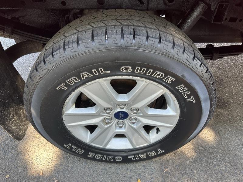 Ford F-150 XLT 8-ft. Bed 4WD 2016