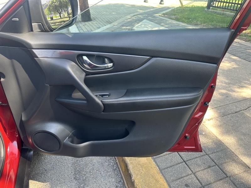 Nissan Rogue SV AWD 2018