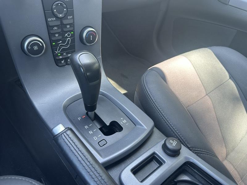 Volvo C30 T5 R 2D Hatchback 2009