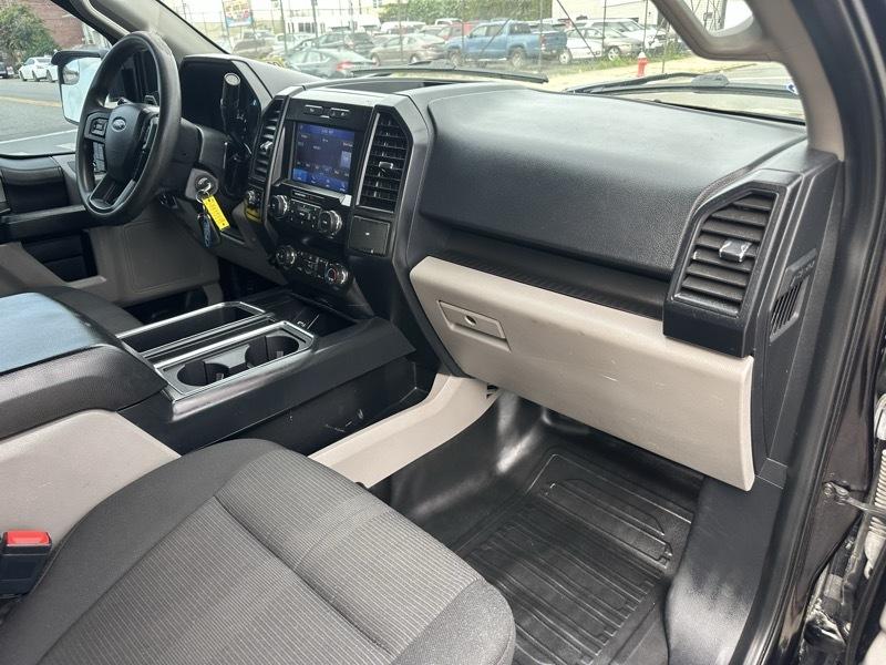 Ford F-150  2020
