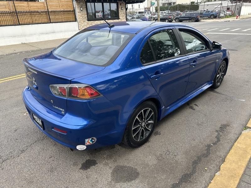 Mitsubishi Lancer  2016