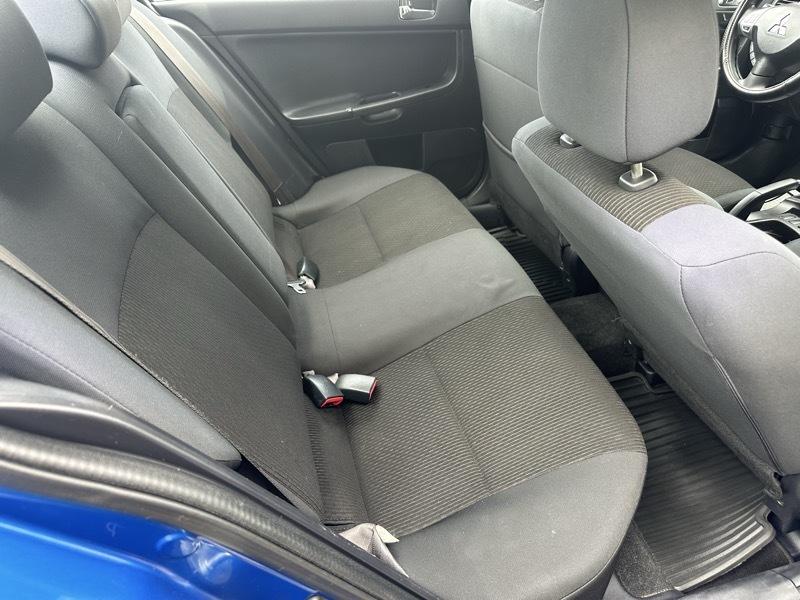 Mitsubishi Lancer  2016
