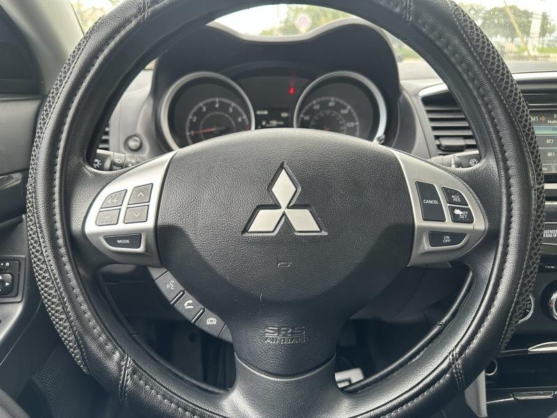Mitsubishi Lancer  2016