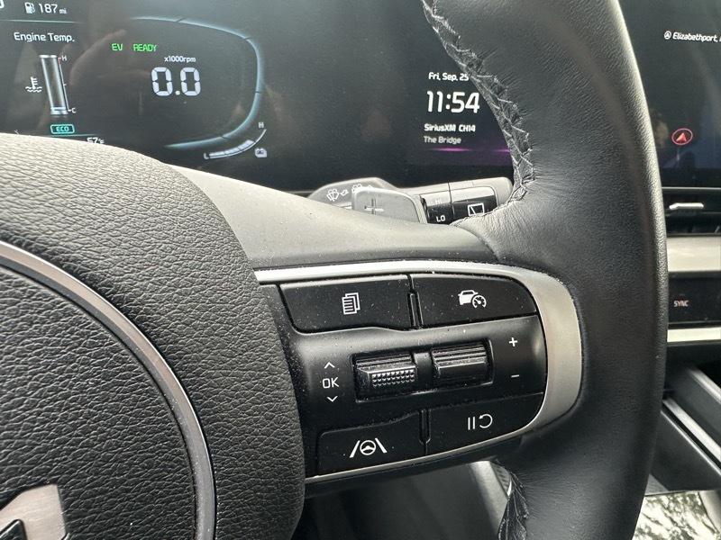 Kia Sportage Hybrid EX AWD 2025
