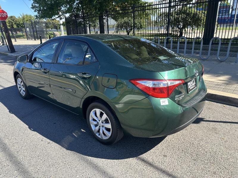 Toyota Corolla LE 2015