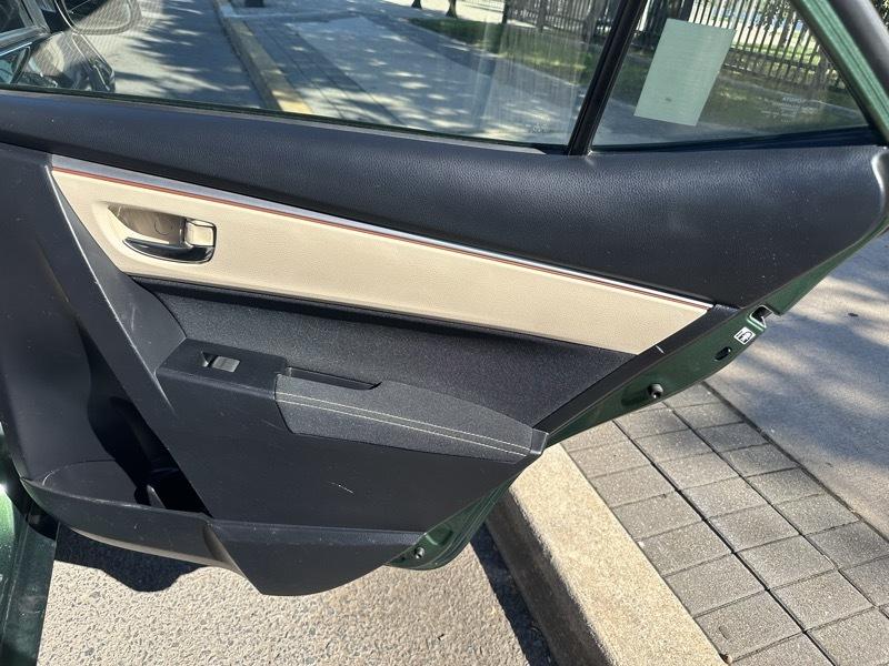Toyota Corolla LE 2015