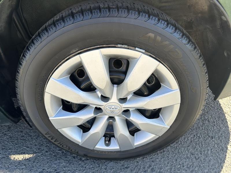 Toyota Corolla LE 2015