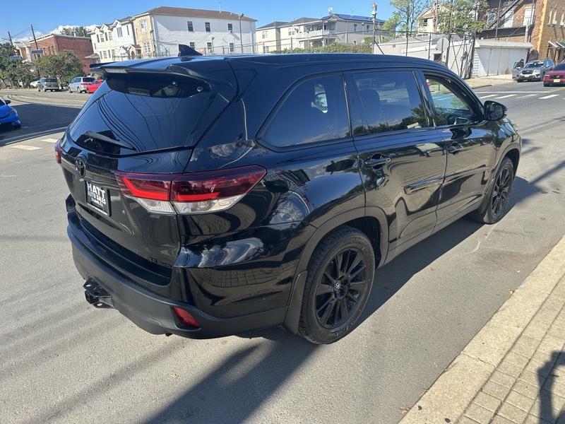 Toyota Highlander SE AWD V6 2019