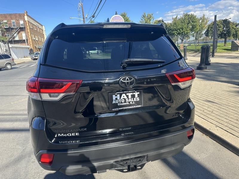Toyota Highlander SE AWD V6 2019