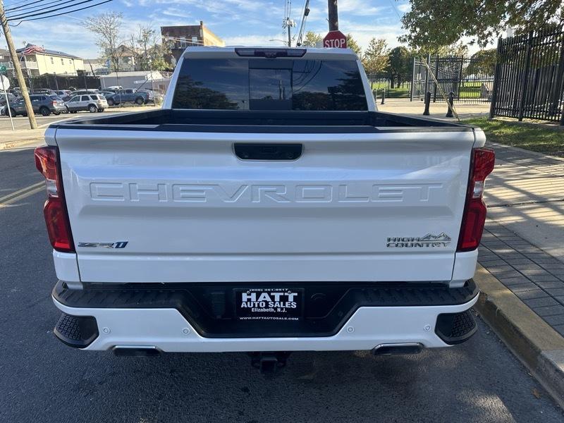 Chevrolet Silverado 1500 High Country Crew Cab 4WD 2023