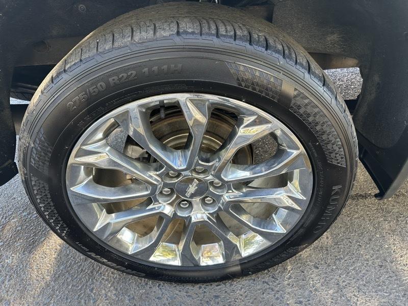 Chevrolet Silverado 1500 High Country Crew Cab 4WD 2023