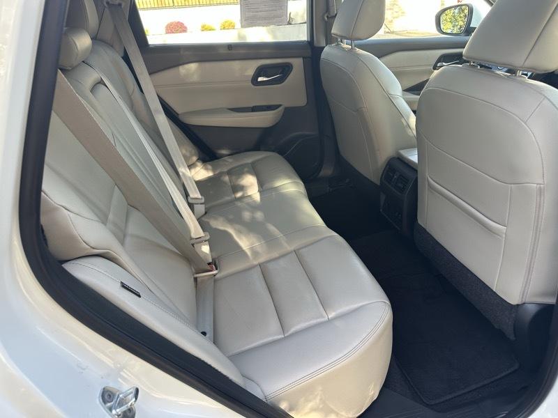 Nissan Rogue SL 2023