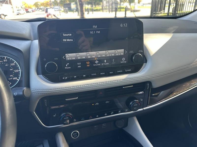 Nissan Rogue SL 2023