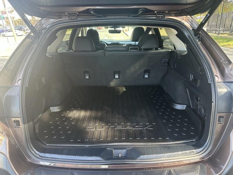 Subaru Outback Limited 2020
