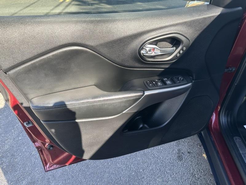 Jeep Cherokee Limited 4WD 2021