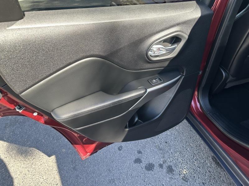 Jeep Cherokee Limited 4WD 2021