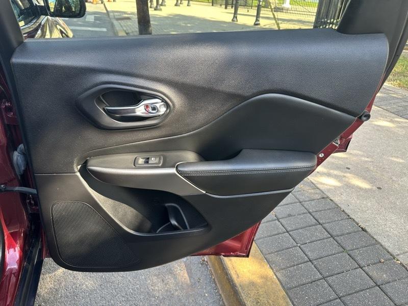 Jeep Cherokee Limited 4WD 2021