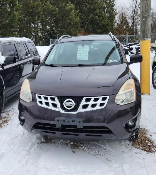 Nissan Rogue S AWD 2012