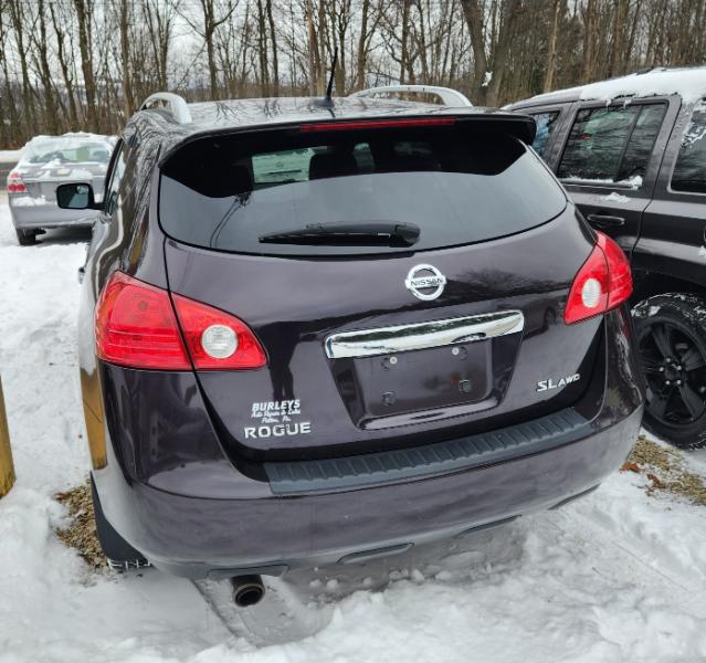 Nissan Rogue S AWD 2012