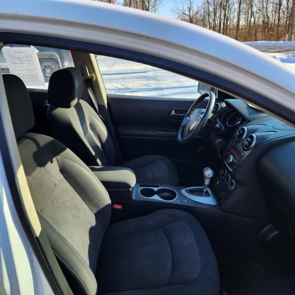 Nissan Rogue S AWD 2013