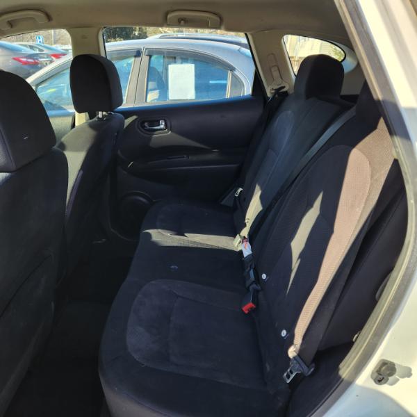 Nissan Rogue S AWD 2013