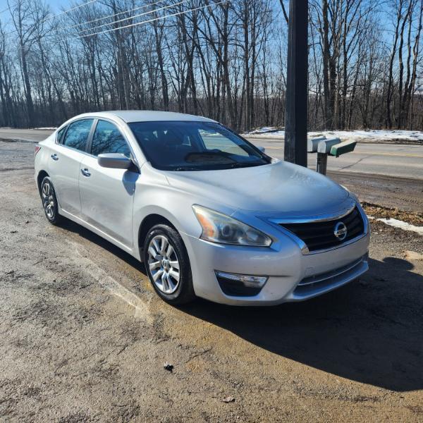 Nissan Altima 2.5 SV 2015