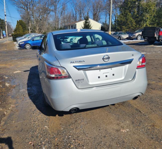 Nissan Altima 2.5 SV 2015