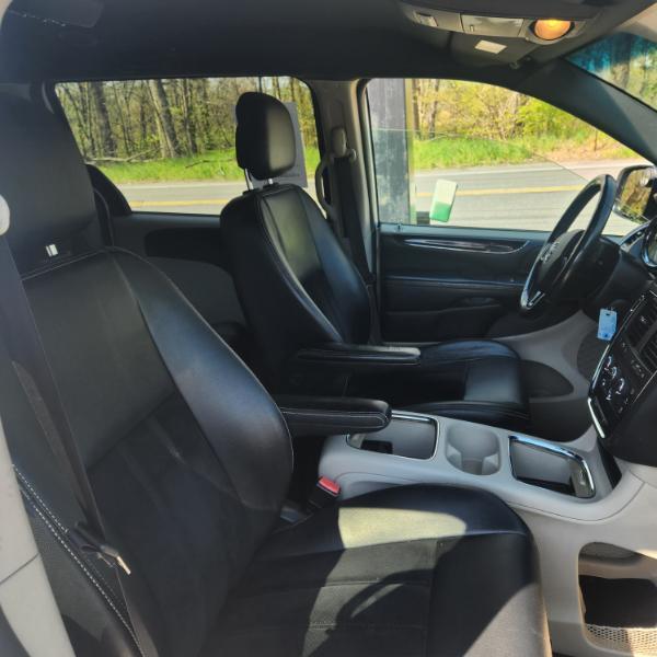 Dodge Grand Caravan SXT 2017