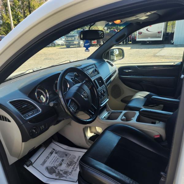 Dodge Grand Caravan SXT 2017