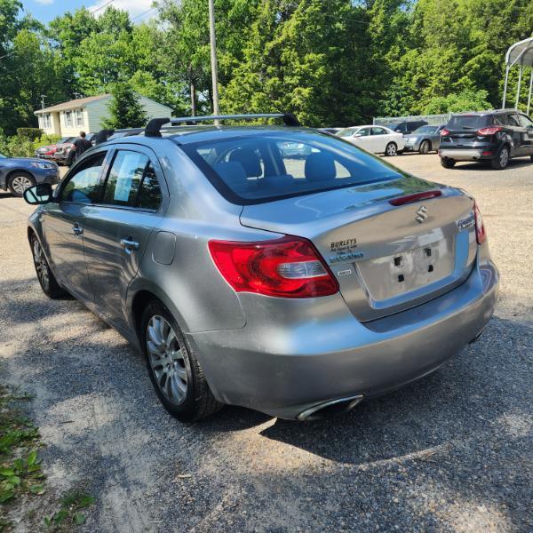 Suzuki Kizashi SE AWD 2010