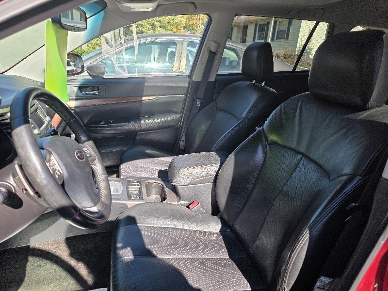 Subaru Outback 2.5i Limited 2013