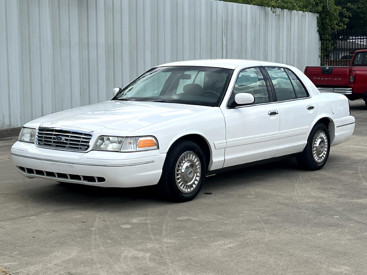 Ford Crown Victoria  2001