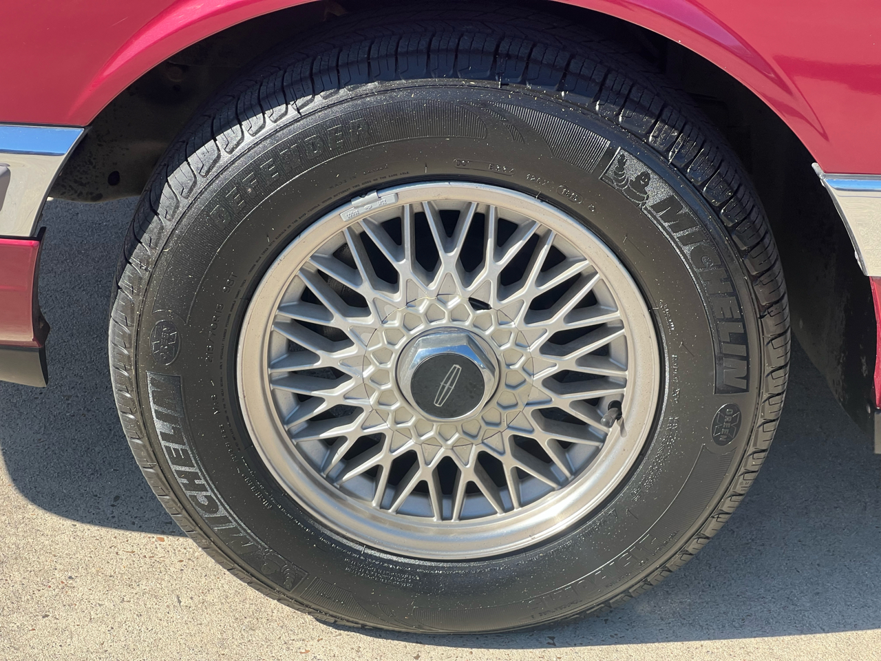 Lincoln Town Car  1990