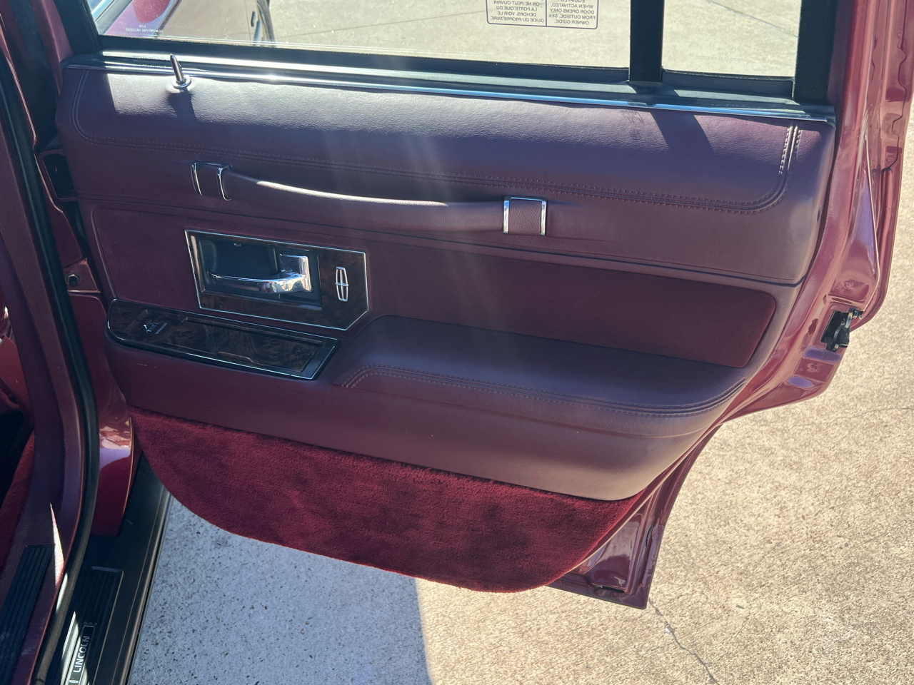 Lincoln Town Car  1990