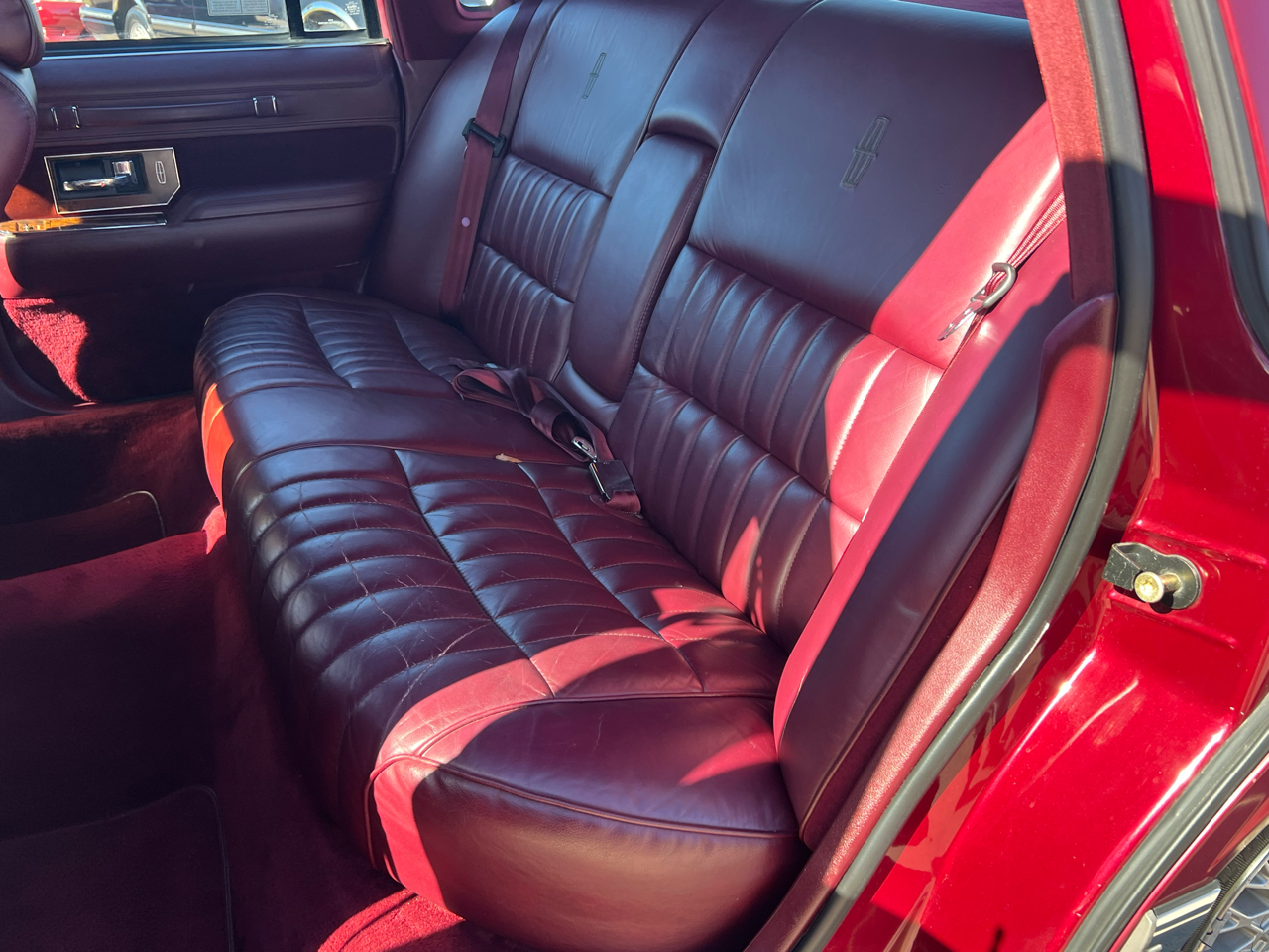 Lincoln Town Car  1990