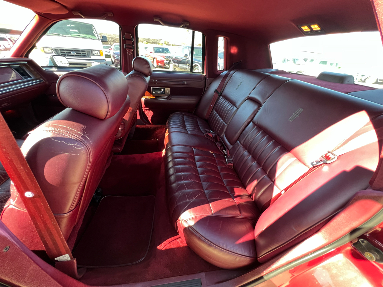 Lincoln Town Car  1990