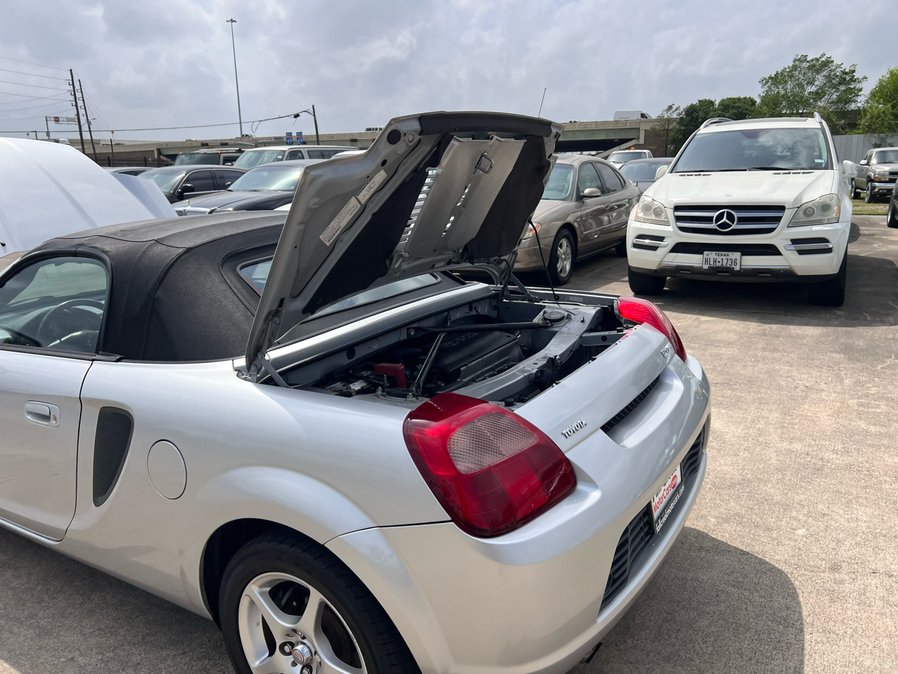 Toyota MR2 Spyder Convertible 2002 Toyota MR2 Spyder Convertible 2002